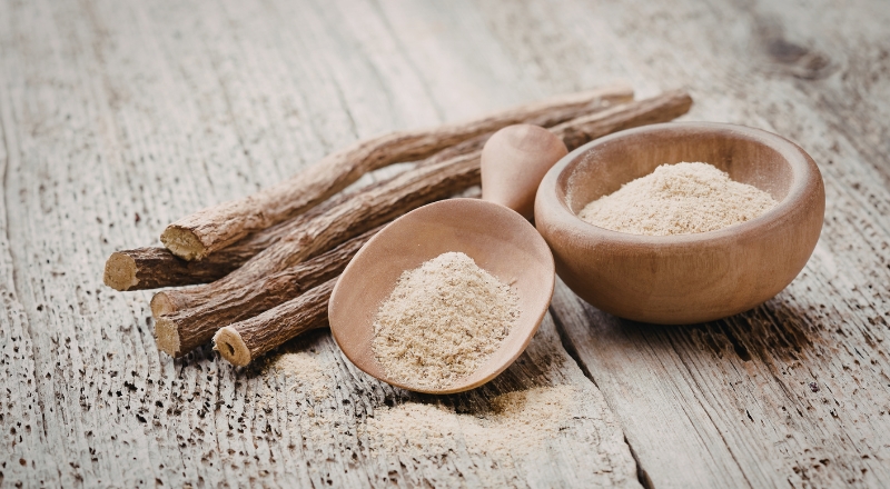 Chiết xuất cam thảo - Tác dụng tuyệt vời trong chăm sóc da và tóc